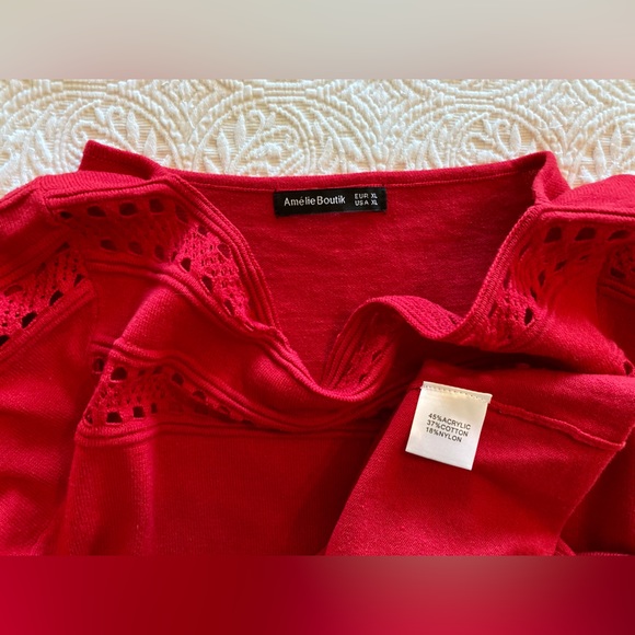 Amelie Boutik Sweater NWOT - Picture 4 of 5